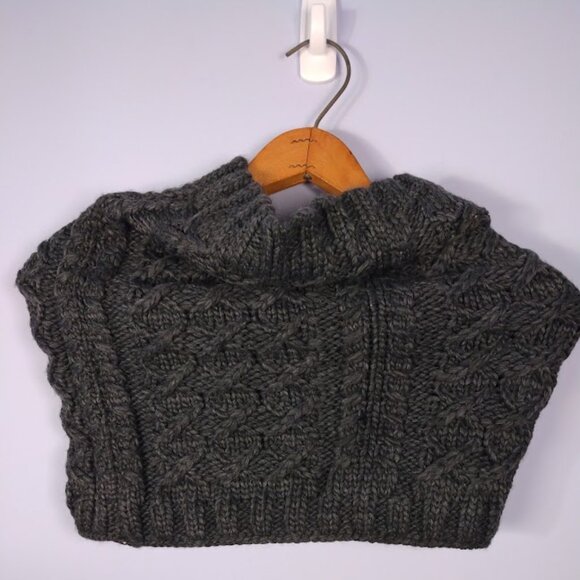 GAP Chunky Cable Knit Neck Warmer Charcoal Gray Fall Winter Cozy - Picture 3 of 6